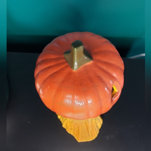 Vintage Halloween - Handmade Ceramic Pumpkin Haystack Figure 1970s mold - Picture 8 of 9